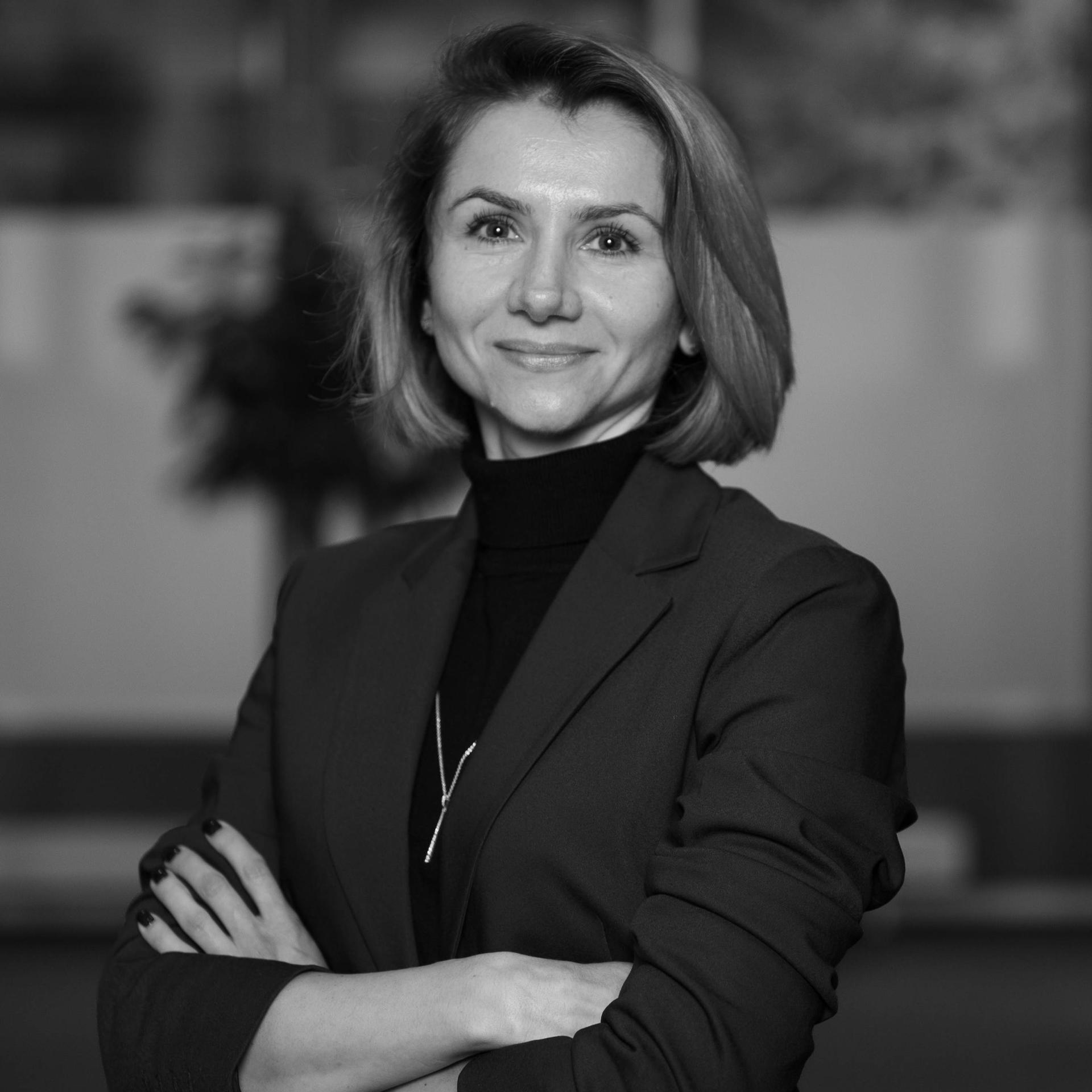 ANA GUSANU